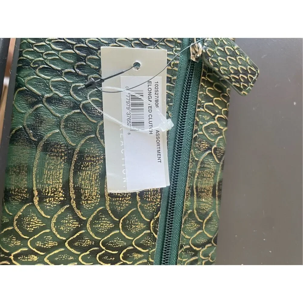 NWT Kenneth Cole Reaction Snake Print Elongated Clutch Green/ Black / Coin Purse